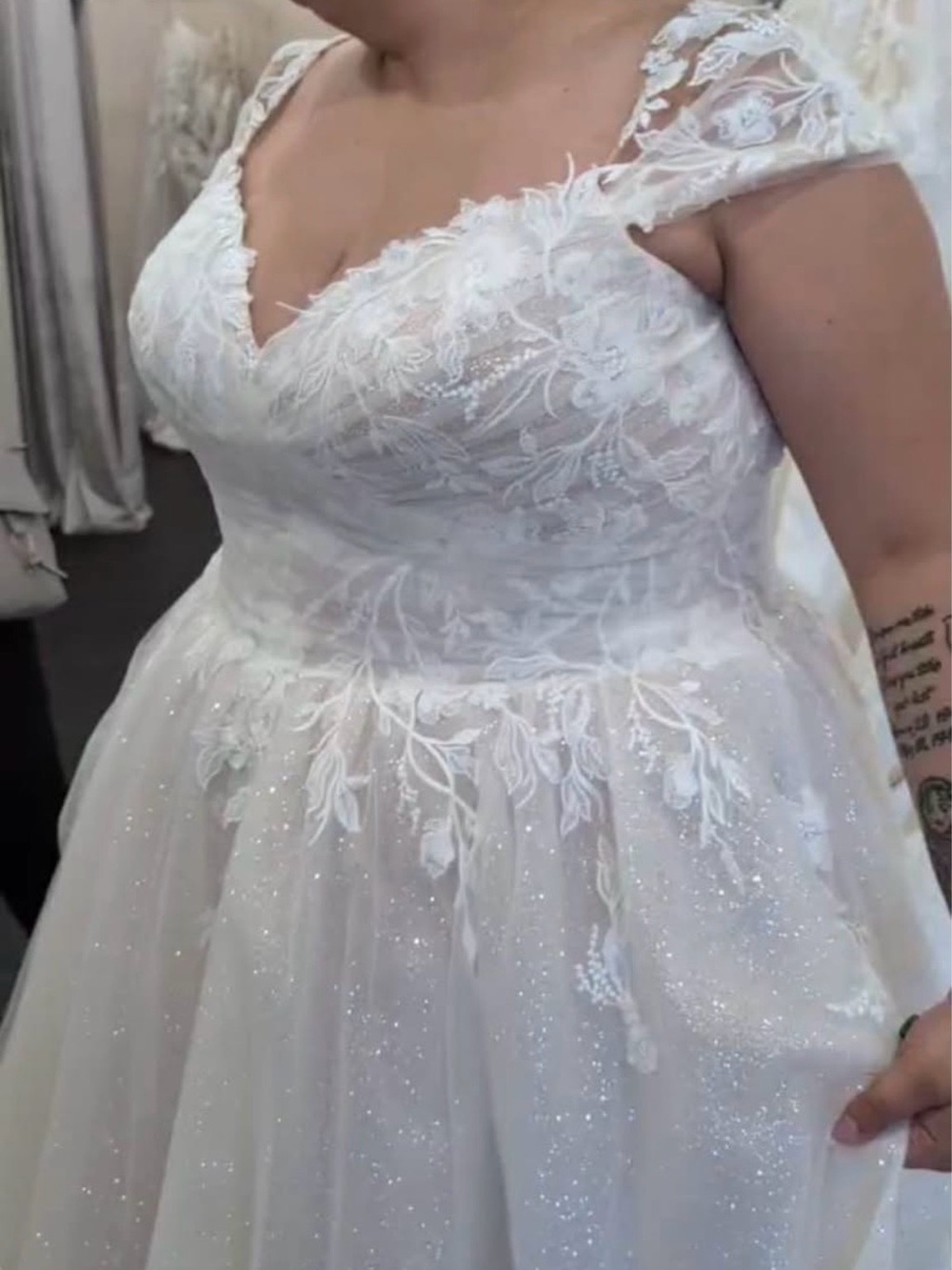 Elegant White Lace A-Line Bridal Dress
